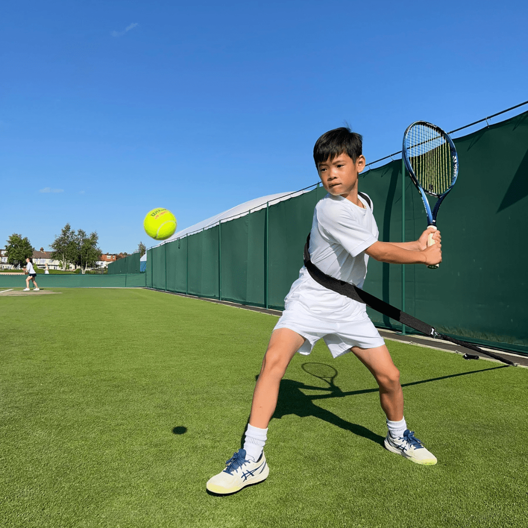 Xpand Kinetic Band för kraftfullare slag för tennisspelare