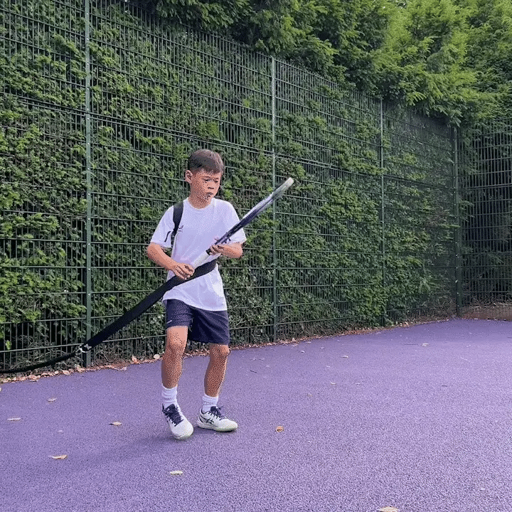 Xpand Kinetic Band för kraftfullare slag för tennisspelare