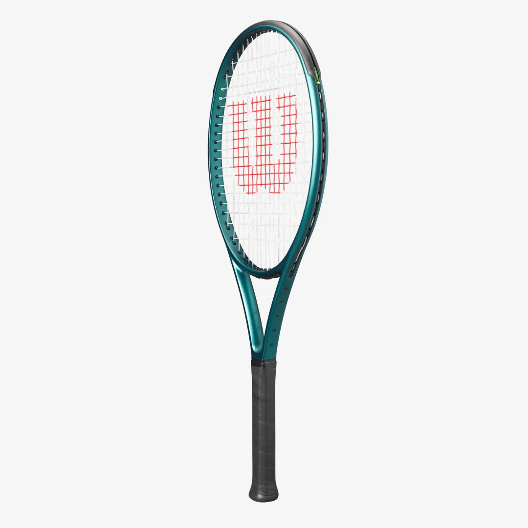 Wilson Blade 26 v9 255g (16x19) tennis racket