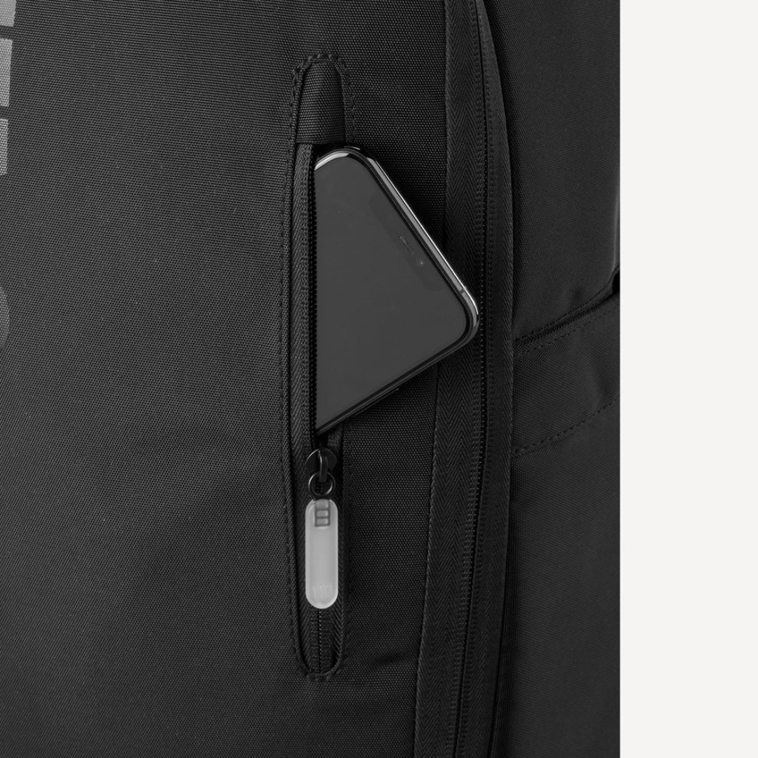 Wilson Noir Tour Backpack black tennis bag